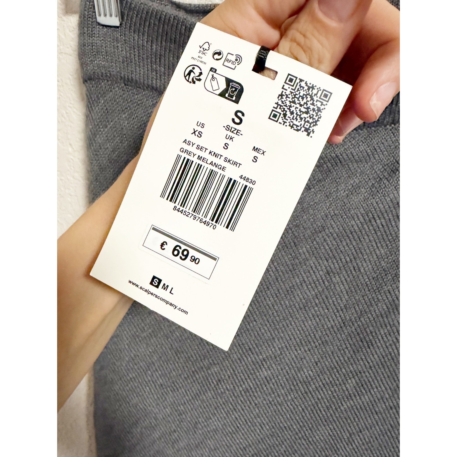 Scalpers Asy Crossed Scrub Cable Knit Skirt Crossover Hem Grey Melange Size Xs — image 8 of 8